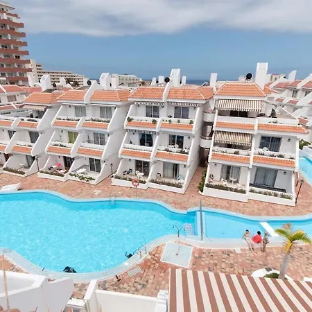 Floritas 21 - One Bed Ground Floor With Pool View Apartment
