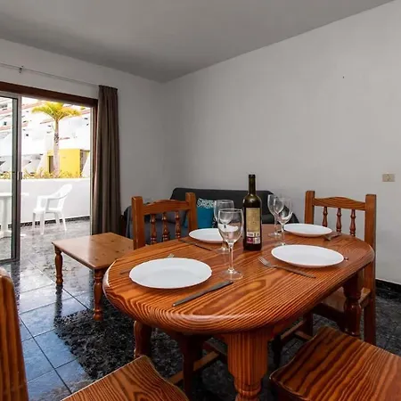 Floritas 21 - One Bed Ground Floor With Pool View *