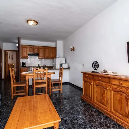 Apartment Floritas 21 - One Bed Ground Floor With Pool View *